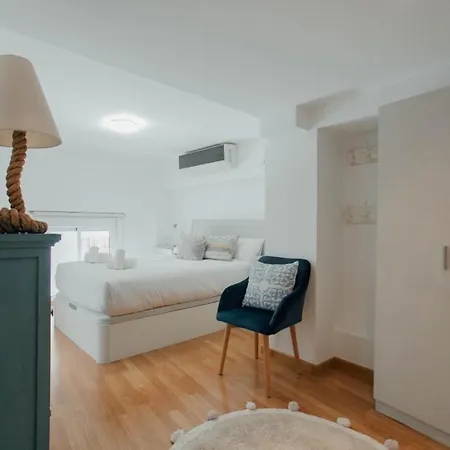 Cozy Apartment Next To The Alameda -2Bdrm 1,5 Bath Seville Exterior photo