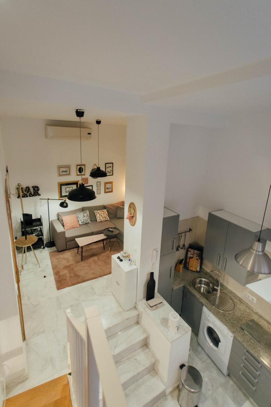 Cozy Next To The Alameda -2bdrm 1,5 Bath * Sewilla